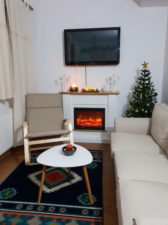 Fairytale Apartment Close To Bradu Ski Slope Пояна Брашов Екстериор снимка